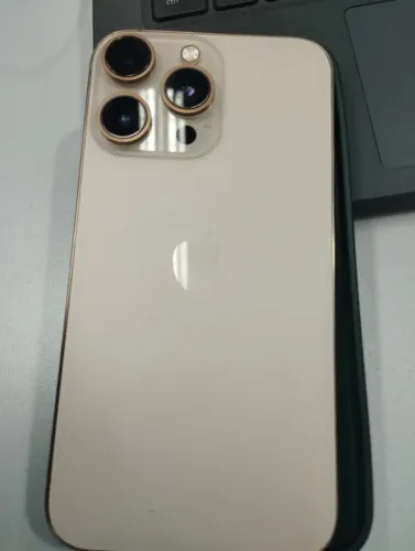 iPhone 11 vestido de 16 pro GOLD