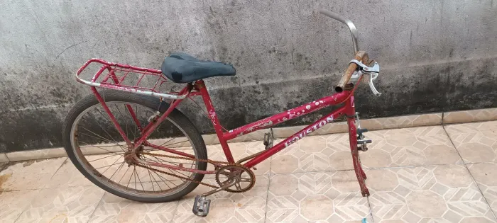 Bicicleta aro 26 adulto sem o pneu dianteiro