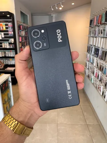Oportunidade Poco X5 Pro 5G 256