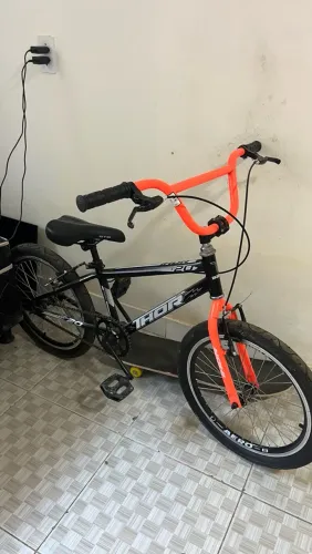 Bicicleta nova