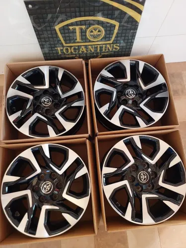 Rodas aro 18 Toyota Hillux SW4 DIAMOND