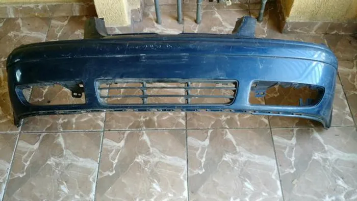 Parachoque dianteiro Volkswagen bora