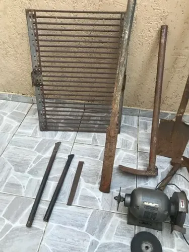 Vendo este conjunto de ferramentas para trabslho pesado