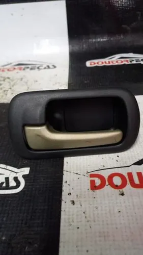 maçaneta traseiro esquerdo honda civic 2001