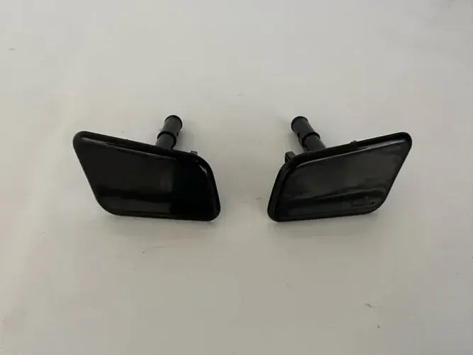 Par Tampa Esguicho Farol Hyundai Azera 2012 2013 2014