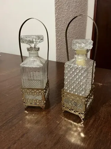 Par de licoreiras / decanter de Vidro bico de jaca