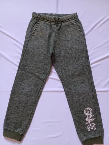 Calça de moletom infantil