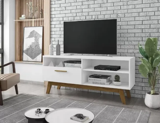 Rack moderna com pés em madeira maciça - Entrega e montagem gratis