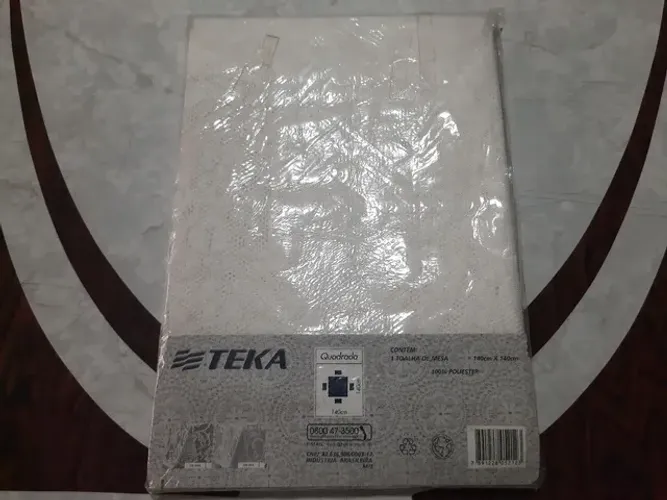 Toalha de mesa Rendada - TEKA . Branca - med. 1,40×1,40mtrs. 
