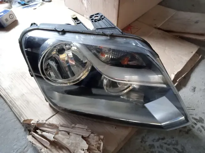 Farol Amarok