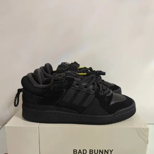 Tênis Adidas Forum x Bad Bunny "Back to School" 40BR