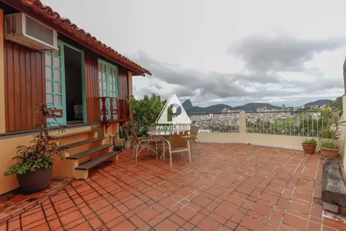 Casa à venda, 6 quartos, 5 suítes, 1 vaga, Santa Teresa - RIO DE JANEIRO/RJ
