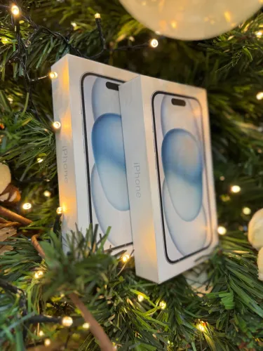 iPhone 15 128GB