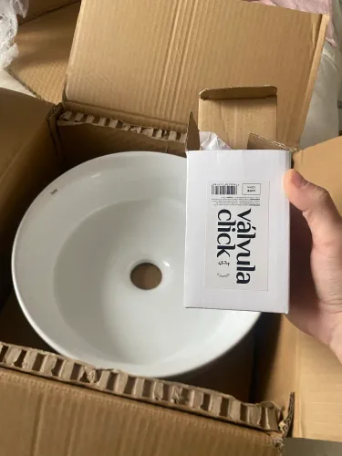 Pia nova lacrada com nota fiscal e valvula click