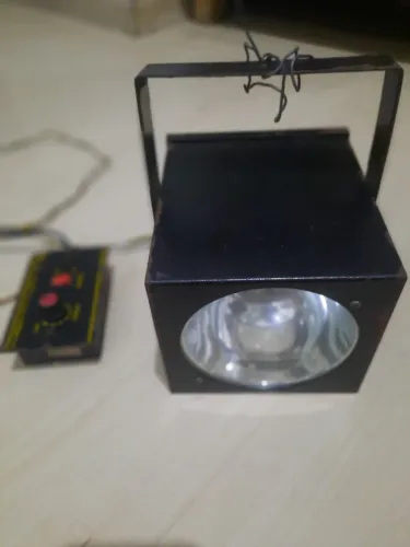 Strobo de Luz p/ Festa c/ Controle de Velocidade