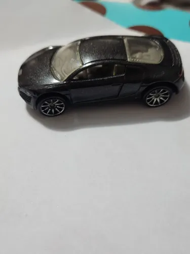 Hot Wheels Audi Miniatura de Carro Esportivo Preto