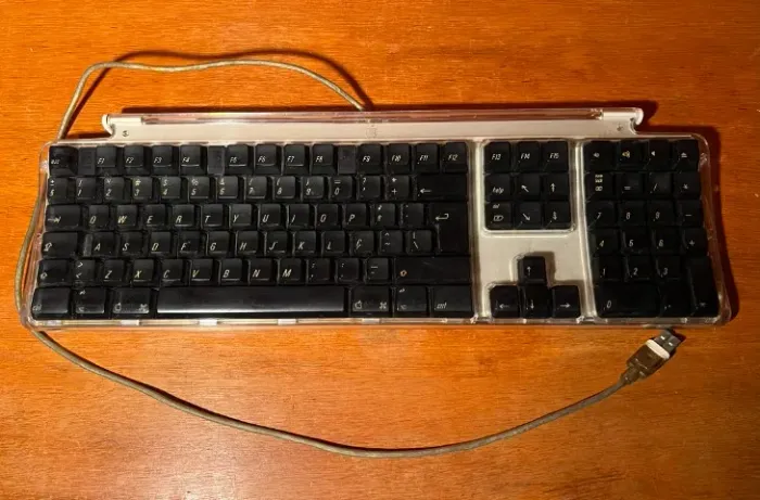 Teclado Apple Pro Keyboard M7803 - RELÍQUIA FUNCIONANDO 100% - EM ÓTIMO ESTADO