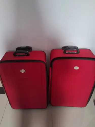 Malas de Viagem Vermelhas