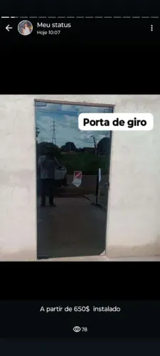 Porta de Giro em Vidro - Instalação Inclusa