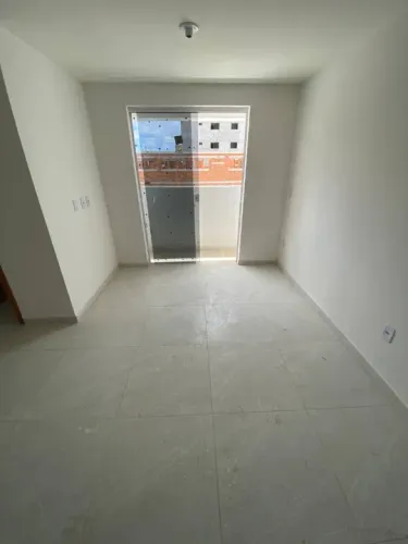 Apartamento com 2 dormitórios e varanda no Parque do Sol com entrada ZERO