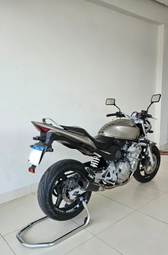 Hornet Carburada 2007