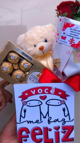 Box romântico , cesta com flores , cesta com chocolates, cesta de presente