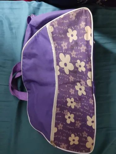 Mala Infantil Lilás - Compacta e Charmosa!