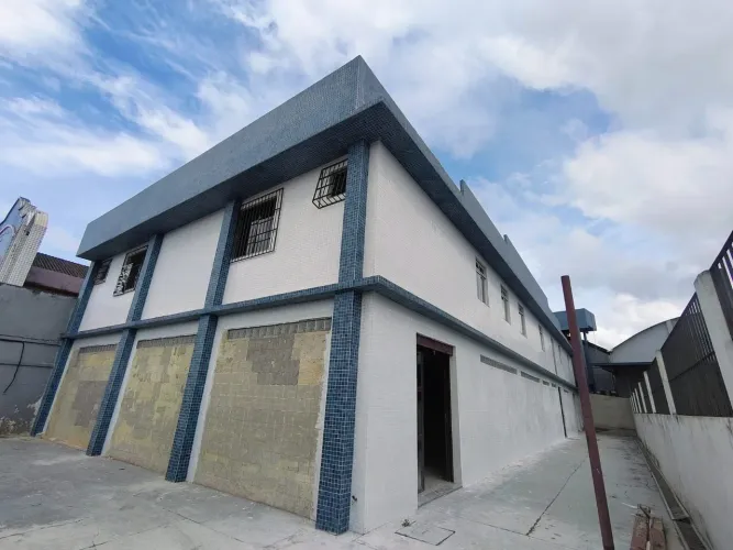 Alugo Prédio comercial na Augusto Montenegro 1331 Icoaraci Belem PA