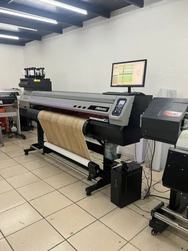 Impressora UV Mimaki UJV100/160 Seminova