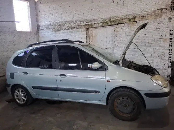 Renault Scenic Rxe/ Privilège 2.0 16V 5P Mec. 2003
