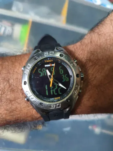 Relógio Ironman Timex aço anadigi