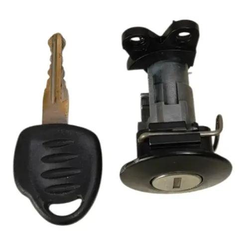 Cilindro Porta Mala Chevrolet Corsa 2007 a 2016 * Original