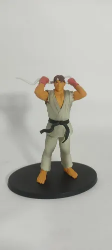 Ryu Street Fighter Zero II Colecionável D'agostini