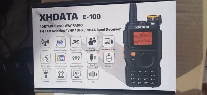 Rádio Comunicador XHDATA E-100 novo lançamento só $280