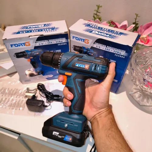 Furadeira/Parafusadeira 20V Promoção De R$350 Por R$ 270