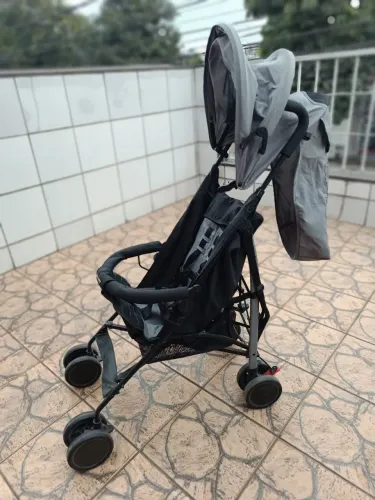 Carrinho de Bebê Compacto voyage park