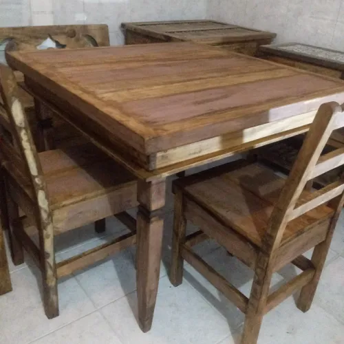 Mesa de Jantar de Madeira Maciça fabrico pra vc!!!