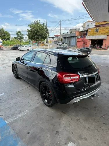 Mercedes-Benz GLA 200 Adv. 1.6/1.6 TB 16V Flex Aut. 2015