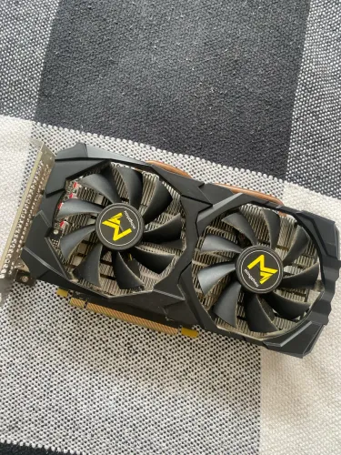 RX 580 8GB COM DEFEITO