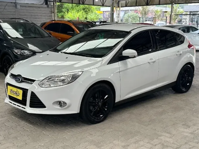 Ford Focus 2.0 16v/se/se Plus Flex 5P Aut. 2015