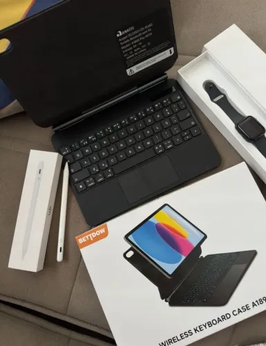 Bettdow Capa com Teclado e trackpad para iPad 10ª Geração 10.9" Polegadas, iPad (A16) 11th