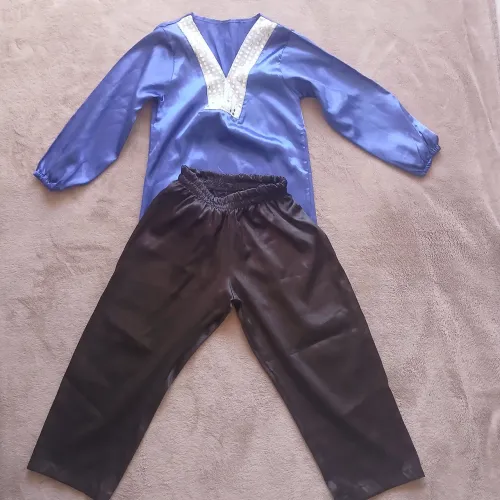 Conjunto Infantil Azul e Preto tamanho 4 a 6