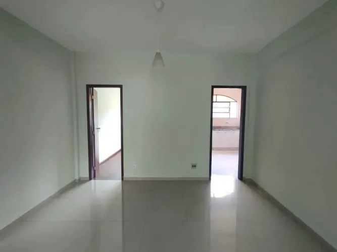 Apartamento à Venda em Ponte Nova - Palmeiras