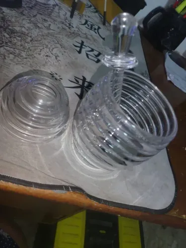 Pote de Vidro para Mel - Design de Colmeia com Dosador ?