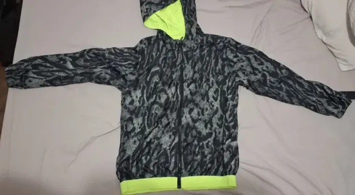 Corta vento john john