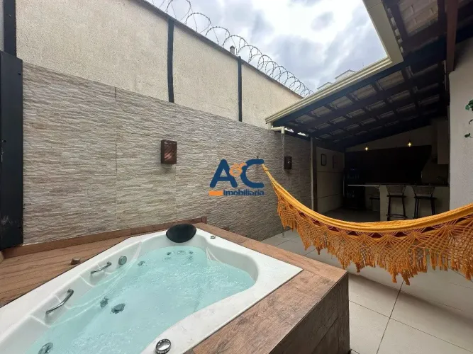 Casa em condomínio fechado no Castelo