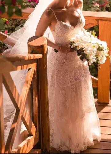 Vestido de Noiva - Marca Yolancris (Barcelona) - Off White - Usado 1x