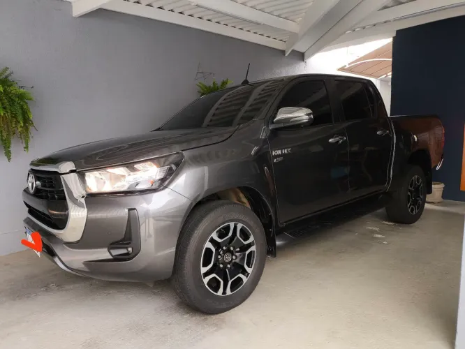 Toyota Hilux CD SRV 4X2 2.7 Flex 16V Aut. 2021