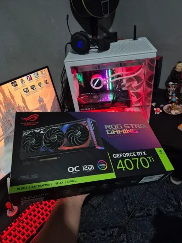 RTX 4070 Ti ROG STRIX ASUS