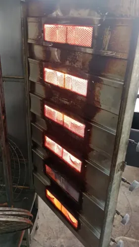 Manutenção máquina de assar frango